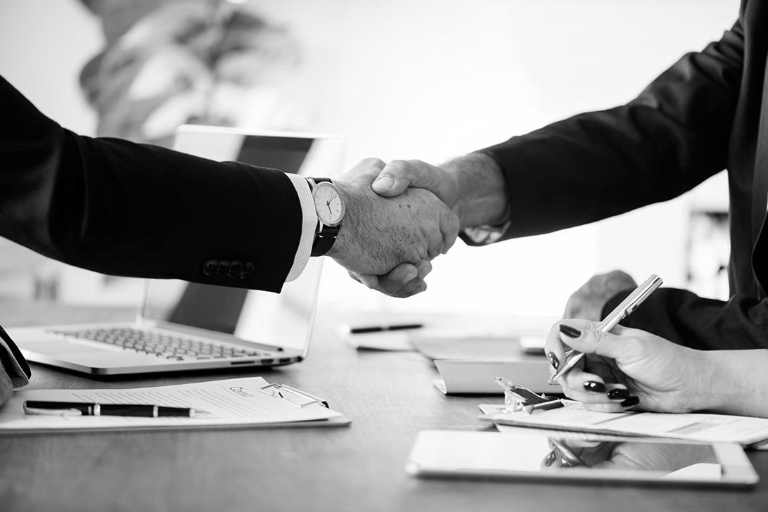cropped-handshake2b-1.jpg